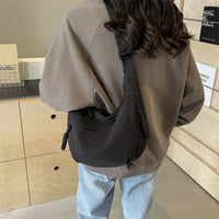 Nylon Fabric Shoulder Bag New High Capacity Women's Crossbody Messenger Bag Leisure Versatile Shoulder Hobos Bag