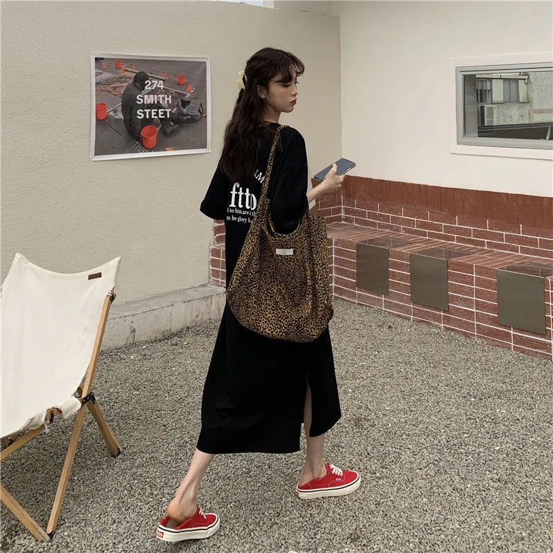 1 Piece plus Size WOMEN'S Loose Split Knee-length T-shirt Dress Casual Simple Fashionable Letter Print Nightgowns