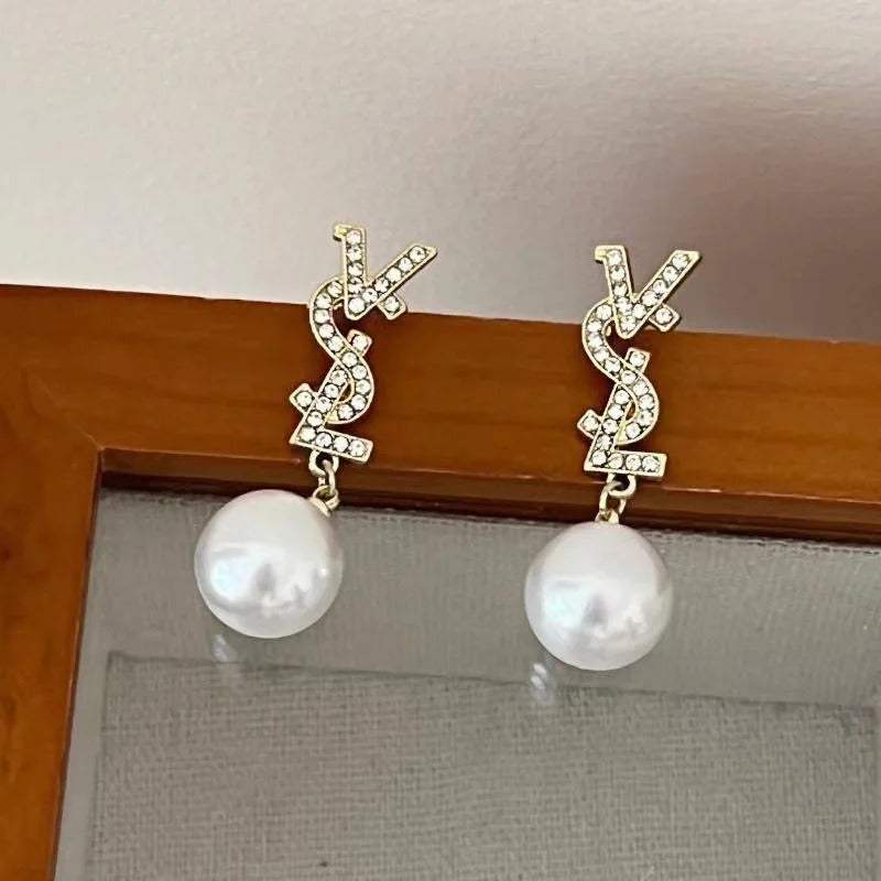 2024 Chic Linear Style Pearl Earrings Silver Needle Elegant Temperament Pearl Bowknot Jewelry Stud Drop Earrings Pearl Earrings