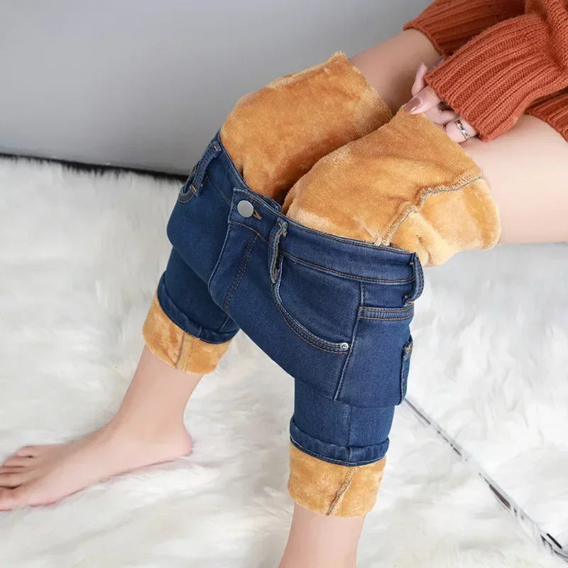 Women Thermal Skinny Jeans Mom Winter Warm Plush Stretch Jeans Lady Fleece Snow Denim Pants Student Pencil Straight Leg Trousers