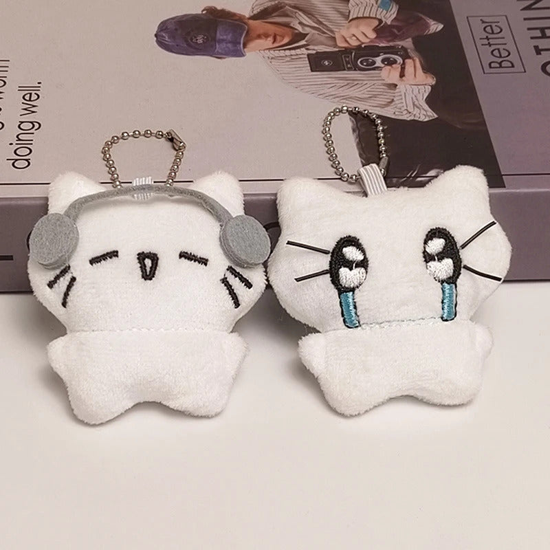 Cute Headphones Kitten Couple Keychain Mini Crying Cat Doll Plush Keyring Cartoon Dog Bee Bag Pendant Charms Backpack Decoration