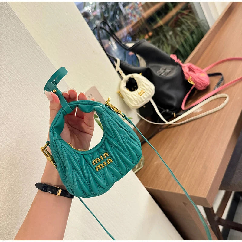 Brand Design New Women's Mini Messenger Bag Wrinkled Leather Shoulder Bag Metal Letter Lipstick Earphone Bag Y2k Girl Bag 2024