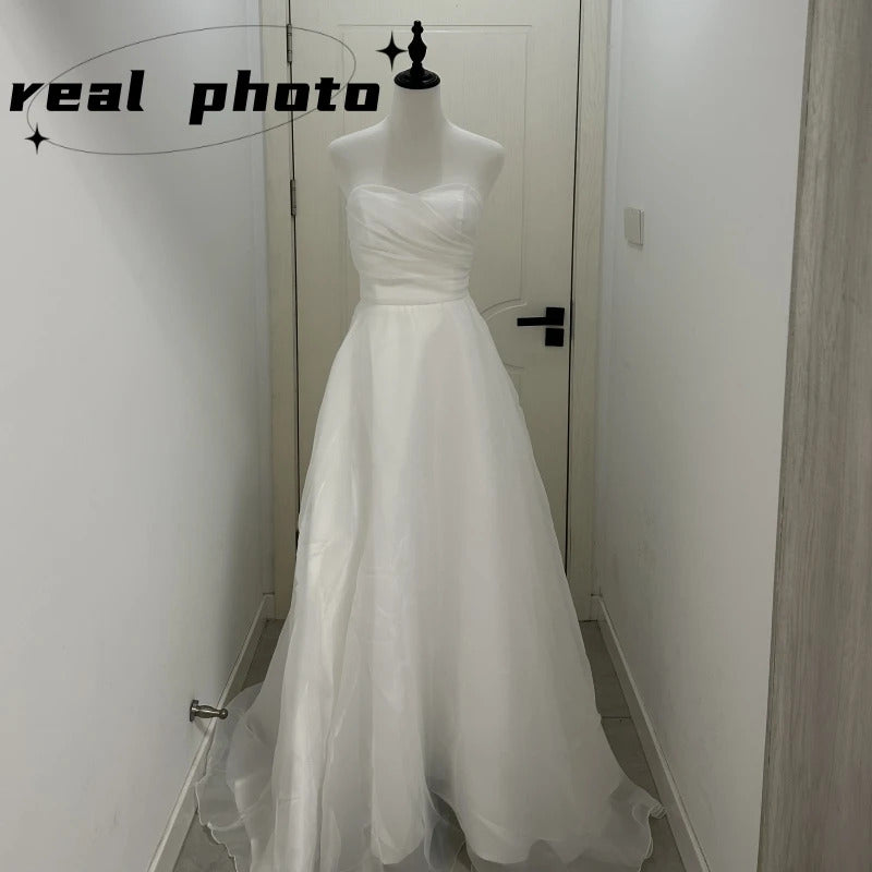 Customized Sexy Strapless Wedding Dress Elegant A-line Sleeveless Vestido De Noiva Classic Lace Up Small Train Robe De Mariee