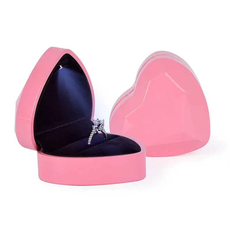 Creative Heart Shaped LED Light Jewelry Box High-end Proposal Confession Ring Box Light Jewelry Box Pendant