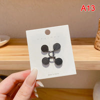 Women's Brooch Set Tighten Waist Brooches for Women Skirt Pants Jeans Adjustable Waist Clip Metal Pins Clothing Accessories