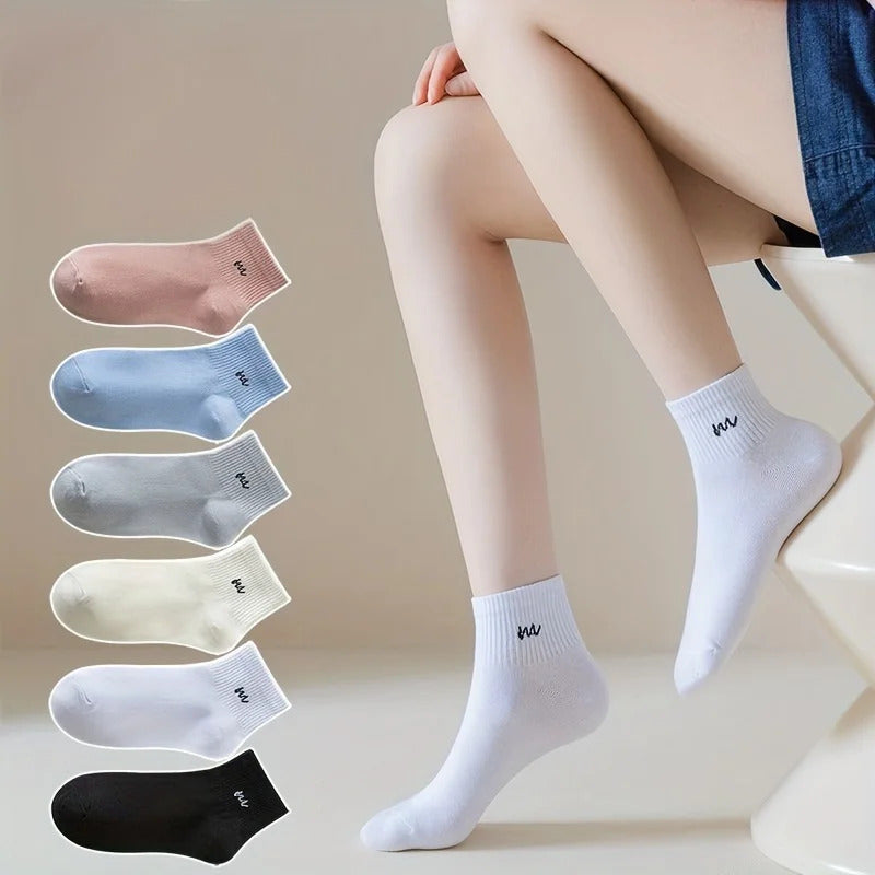 5 Pairs Letter Print Socks Comfy & Breathable Sports Short Socks Women's Stockings & Hosiery Soft & Comfy All-match Short Socks