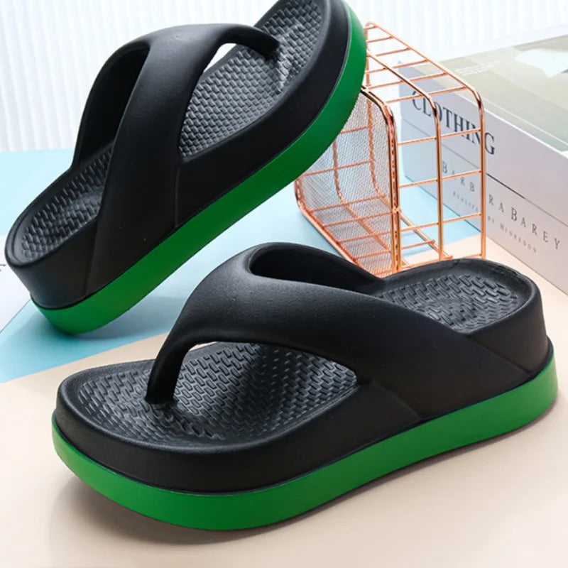 Woman flip flops Popular Design Shoes 2024 trend Casual Platform Sandals non-slip Outdoor slippers Unique features Flat sandals