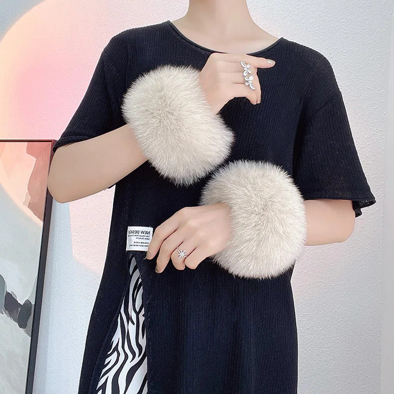 Natural Fox Fur Cuffs Wrist Arm Warmer Women Jacket Coat Sleeve Fur Triming Ladies Bracelet Real Fur Wristand Glove Snap Ring