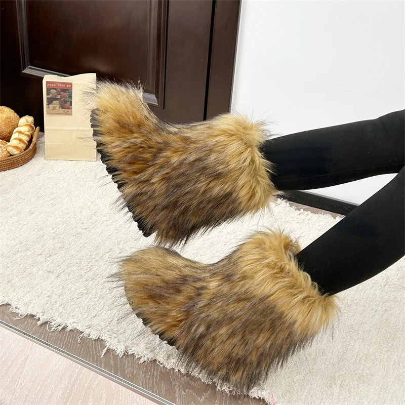 New Winter Fur Onepiece Raccoon Fur Female Snow Boots Fur Shoes Outdoor Mid Leg Boots