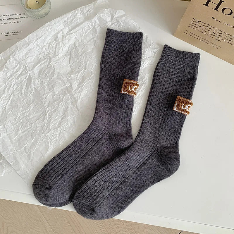 1 Pair Autumn Winter Solid Warm Velvet Thickened Pile Socks Embroidered Logo Mid-Calf Length Socks Casual Cotton Snow Boot Socks