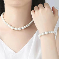 4 Pcs Women's Pearl Jewelry Set Simulated Pearls Fashion Simplicity Girl Versatile Earrings Necklaces Bracelets Jewelry Set