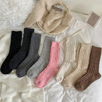 Women's Socks Winter New Novelty Fashion Japanese Style Casual Crew Socks Warm Striped Autumn Simple Wool Socks For Girls Trendy