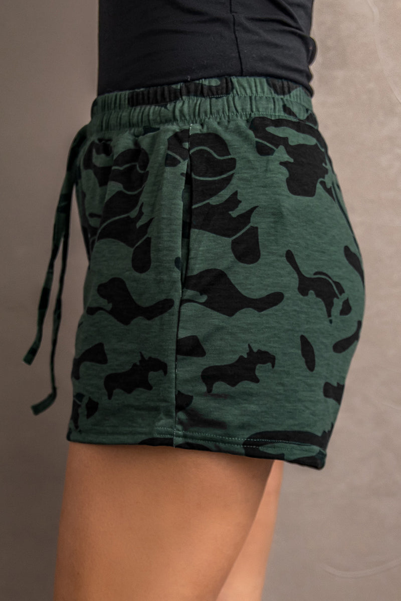 Army Green Camo Print Raw Hem Casual Shorts