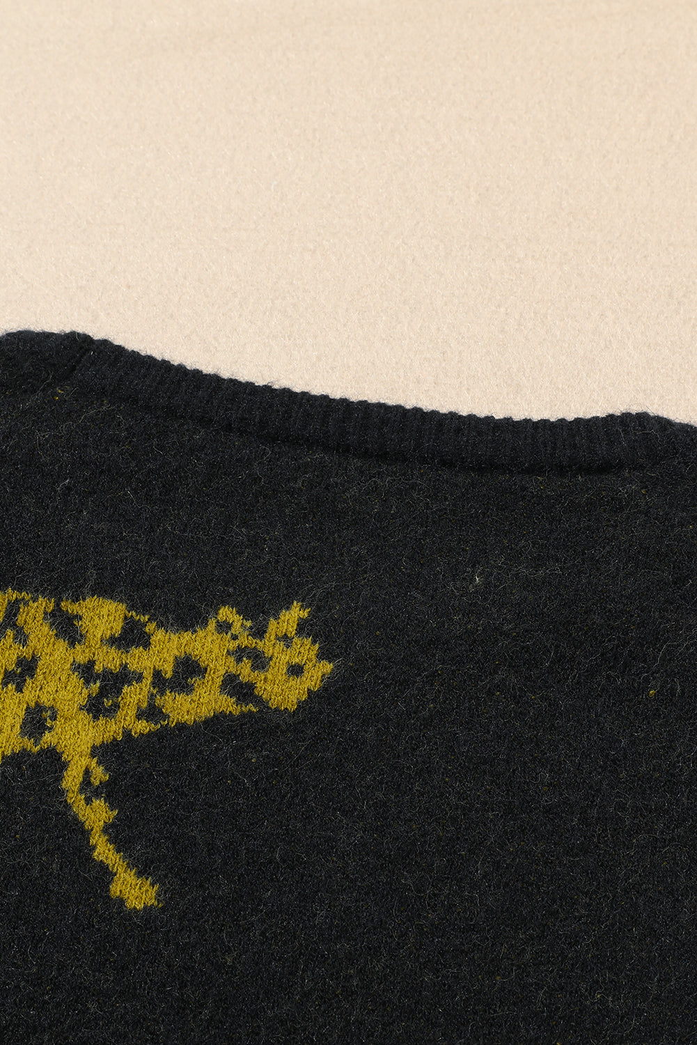 Black Cheetah Pattern Knit Round Neck Sweater