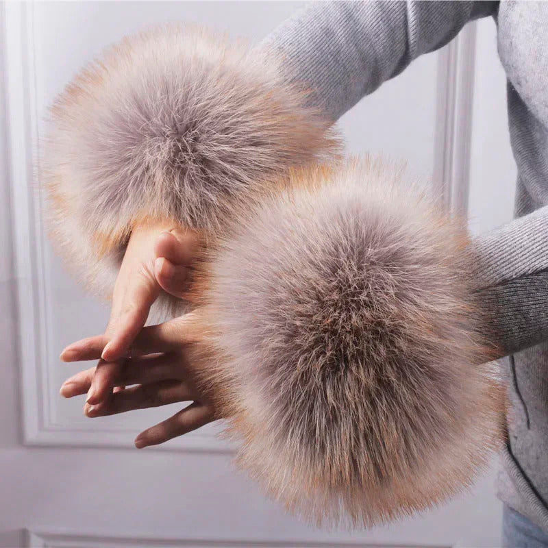 Imitation Raccoon Fox Hair Fluffy Hand Rings Fluffy Wrist Guards Women's Cuffs Imitation Rabbit Fur Bracelets Cuffs Wrist Covers