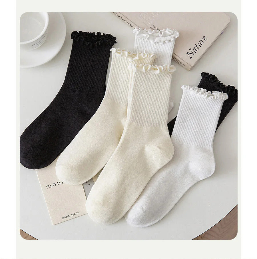 5 pair /Lot Socks for Women Ruffle Cotton Middle Tube Ankle Short Breathable Black White set Spring Autumn