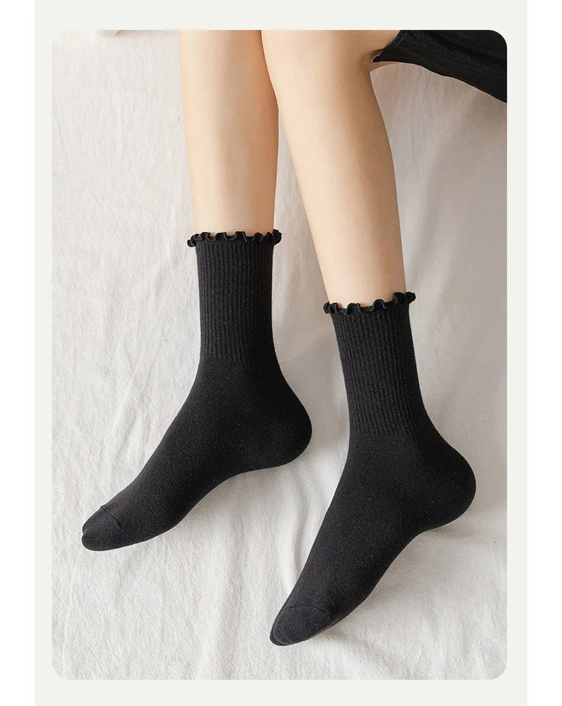 5 pair /Lot Socks for Women Ruffle Cotton Middle Tube Ankle Short Breathable Black White set Spring Autumn