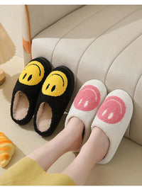 Cute Smiles Women's Fluffy Slippers Winter Indoor Closed Toe Warm Couple Slippers Woman Non-slip Flat Heel Fur Home Slides Shoes