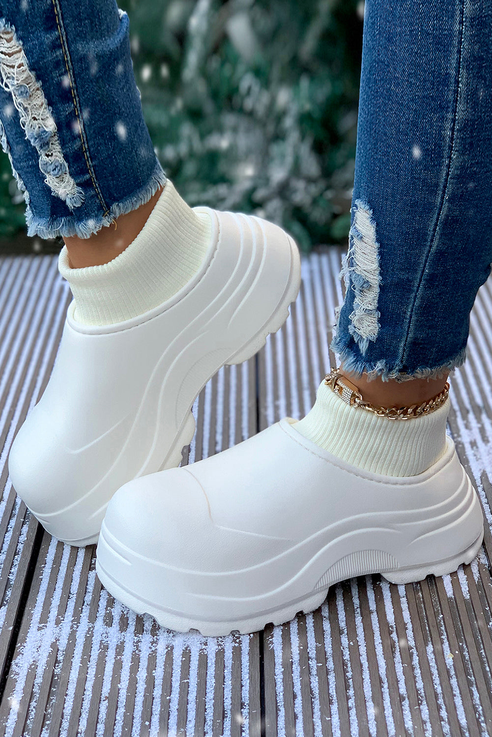 White Waterproof Thick Sole Ribbed Ankle Shoes