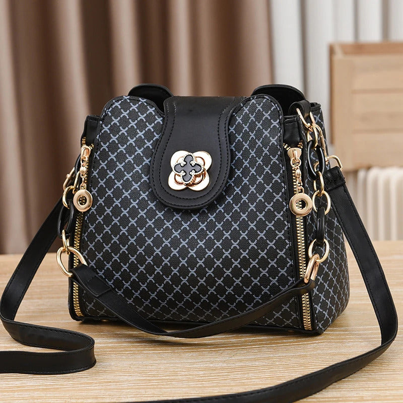 New Women Handbag Bag Luxury Design Bucket Shoulder Crossbody Bag Flip Check Print Large Capacity Single Shoulder Straddle Bag