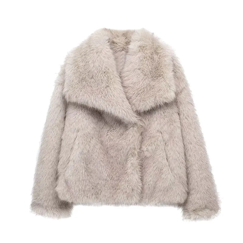 Short Faux Fur Coat Women Lapel Autumn Winter Pockets Thick Cool Overcoat Female Buttons Casual Outerwears Stylish High Street