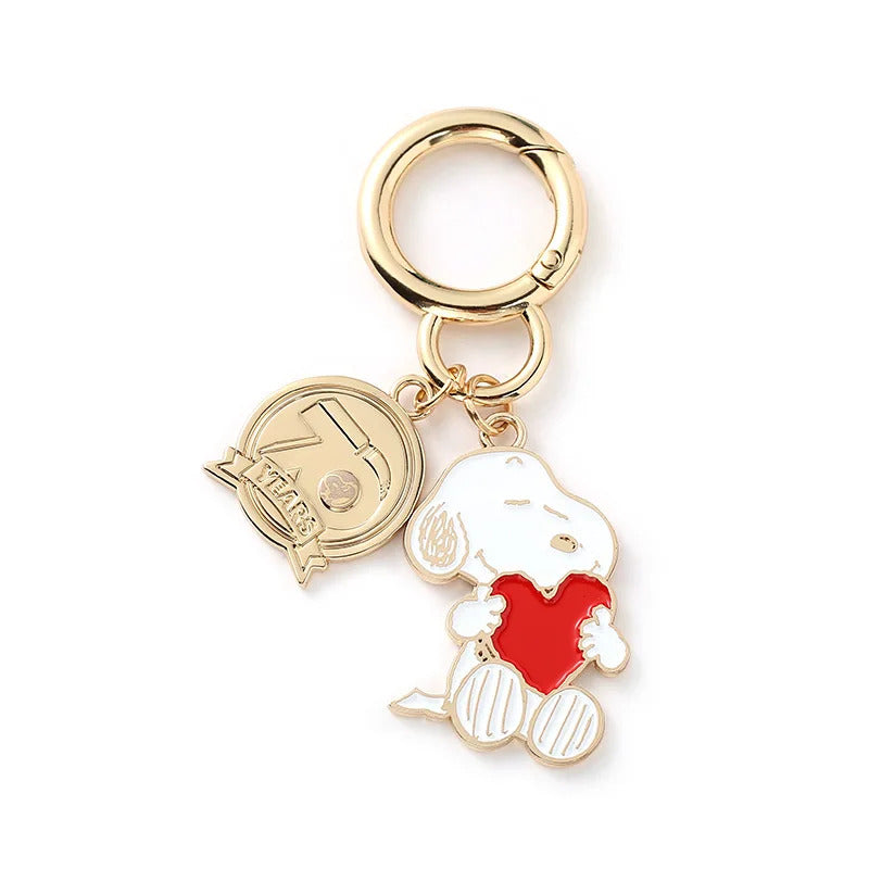 Anime SNOOPY Charlie Metal Keychain Cute Couple Bagpack Pendant Key Ring for Men Women Car Keychain Accessories Birthday Gift