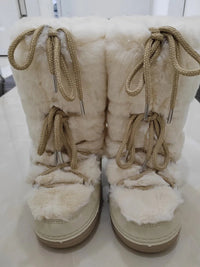 Fluffy Fur Boots 2024 Winter Fashion Sexy Faux Fox Fur Snow Boots Ladies Furry Warm Cotton Boots Female Outdoor Ski Boots