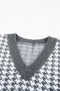 Gray V Neck Argyle Plaid Knitted Sweater Vest