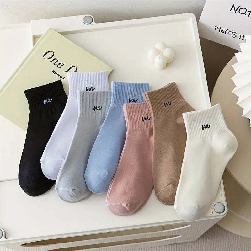 5 Pairs Letter Print Socks Comfy & Breathable Sports Short Socks Women's Stockings & Hosiery Soft & Comfy All-match Short Socks