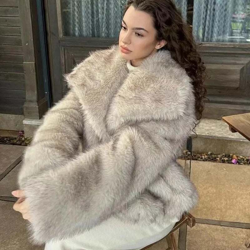 2024 Winter New Fashion Gradient Fluffy Fur Coat Women High Street Luxury Big Fur Collar Faux Fox Fur Jacket Female Overcoats