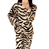 Zebra Striped Coral Velvet Pajamas Homewear Suit Women's Fall and Winter New Home Suit Padded and Thickened Warm Clothes