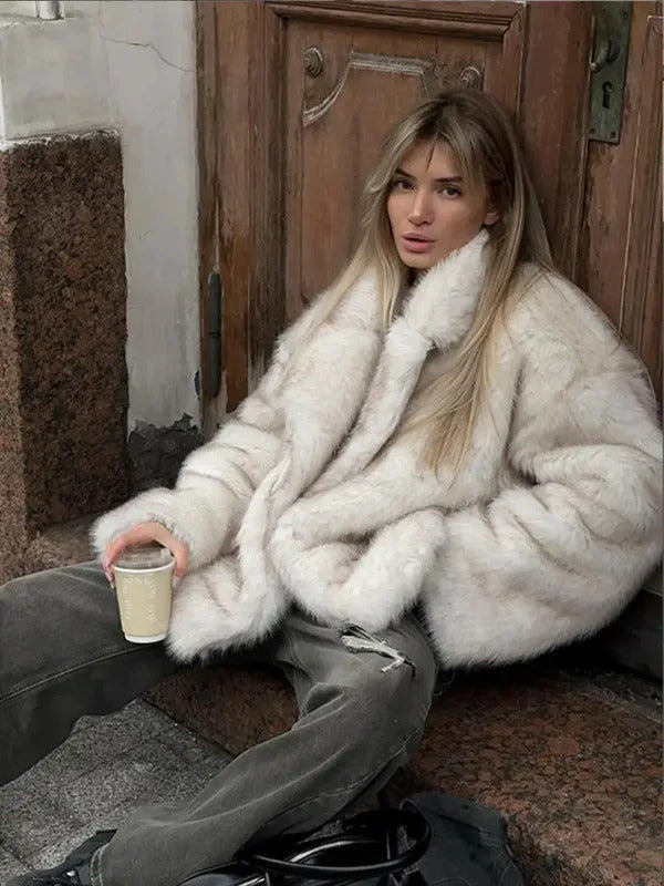 Solid Fluffy Faux Fur Women Thick Coat Fashion Warm Lapel Long Sleeve Short Jackets 2024 Winter Female Elegant Street Outerwear