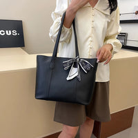 Women's bag New summer black handbag large capacity shoulder bag niche commuter woman bag Tote bag