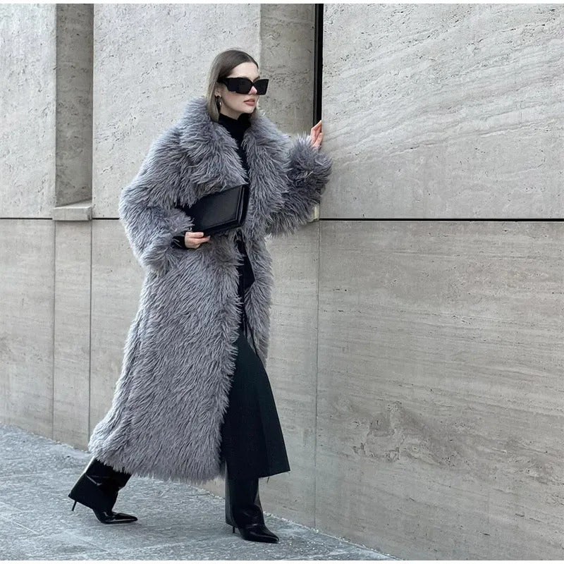 Winter New Women's Plush Faux Fur Overcoat Fashion Long Sleeved Warm Turn-down Collar Cardigan High Street Loose Outerwear 2024