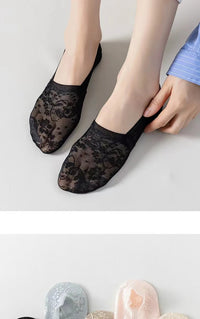 5 Pairs Of Fashionable Women's Summer Non Slip Invisible Ankle Socks Wth Lace Flower Style Socks