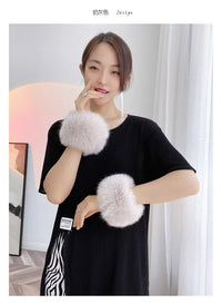 Natural Fox Fur Cuffs Wrist Arm Warmer Women Jacket Coat Sleeve Fur Triming Ladies Bracelet Real Fur Wristand Glove Snap Ring