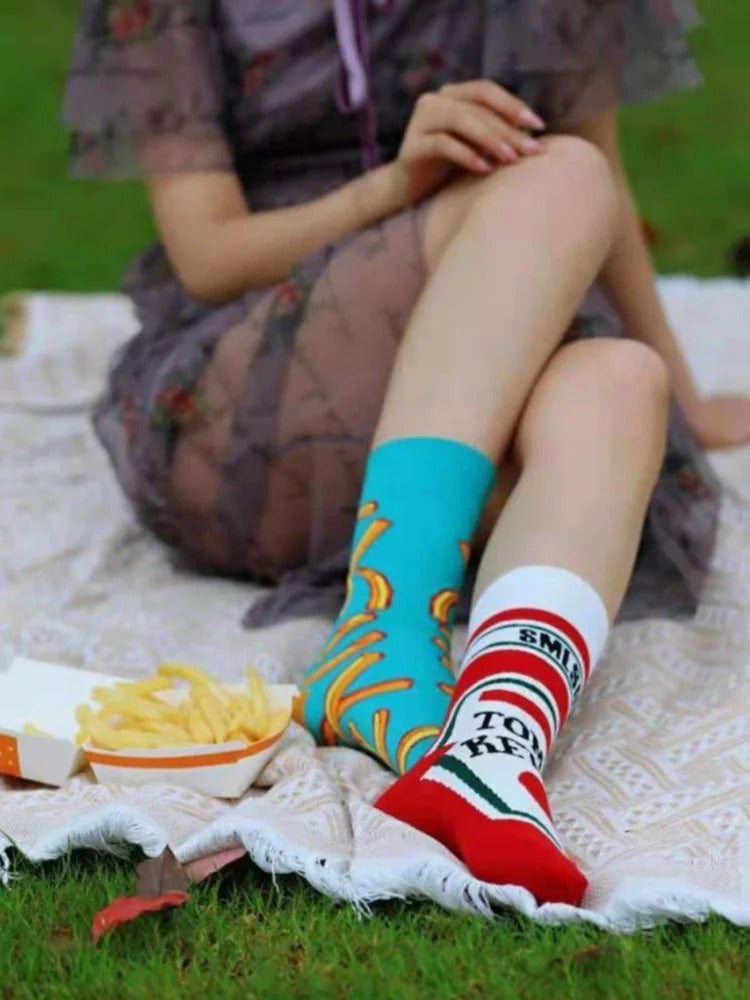 1 Pair Unisex Funny AB Style Tomato Ketchup French Fry Printed Mid-Calf Socks Suit In All Seasons