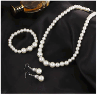 4 Pcs Women's Pearl Jewelry Set Simulated Pearls Fashion Simplicity Girl Versatile Earrings Necklaces Bracelets Jewelry Set