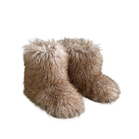 New Winter Fur Onepiece Raccoon Fur Female Snow Boots Fur Shoes Outdoor Mid Leg Boots