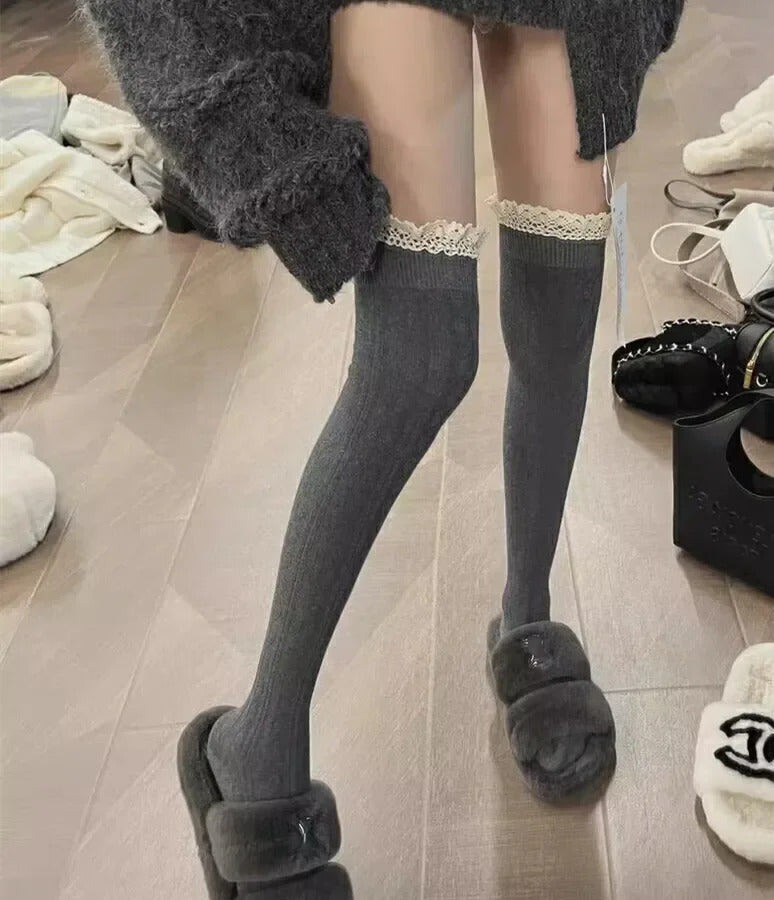 Socks Woman Autumn/Winter Solid Color Thigh High Lace Cute Lolita Thick Warm Stockings Black White Long Leg Socks for Women