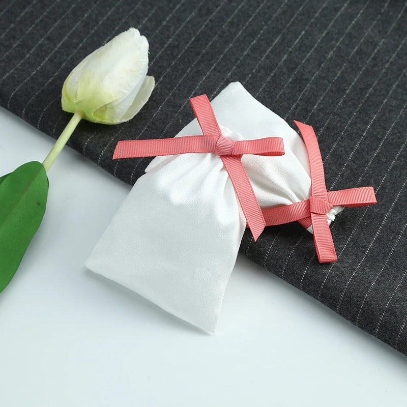 10pcs White Flannel Velvet Drawstring Pouches Wedding Jewelry Gift Bags DIY Travel Bracelets Necklace Ring Packaging Organizer