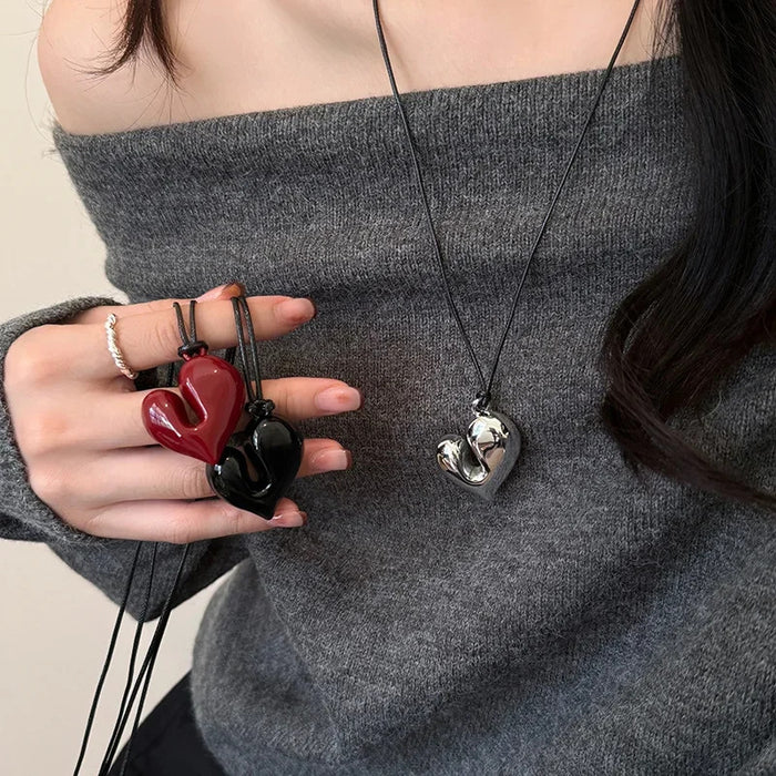 LATS Red Heart Pendant Necklace Vintage 80s Aesthetic Love Inspired Choker New Fashion Romantic Heart Necklace for Women