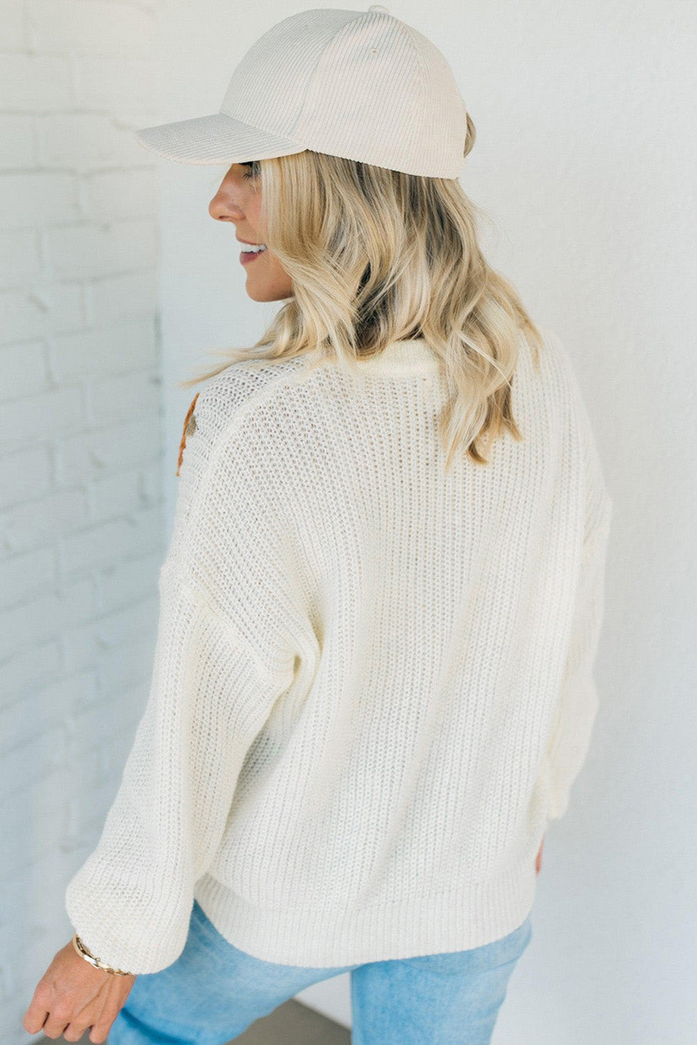 White Pumpkin Yarn Stitch Ribbed Knit Sweater