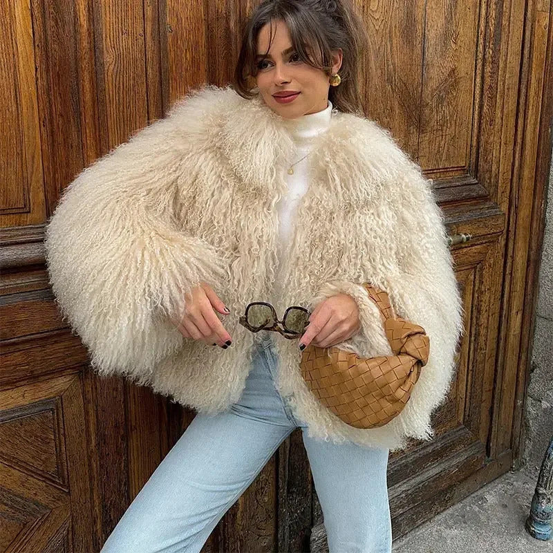 Women Elegant Solid Plush Faux Fur Short Coats Fashion Lapel Full Sleeves Thick Jacket Autumn 2024 Winter Female Casual Outwear