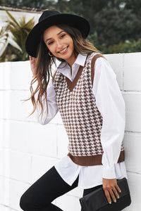 Gray V Neck Argyle Plaid Knitted Sweater Vest