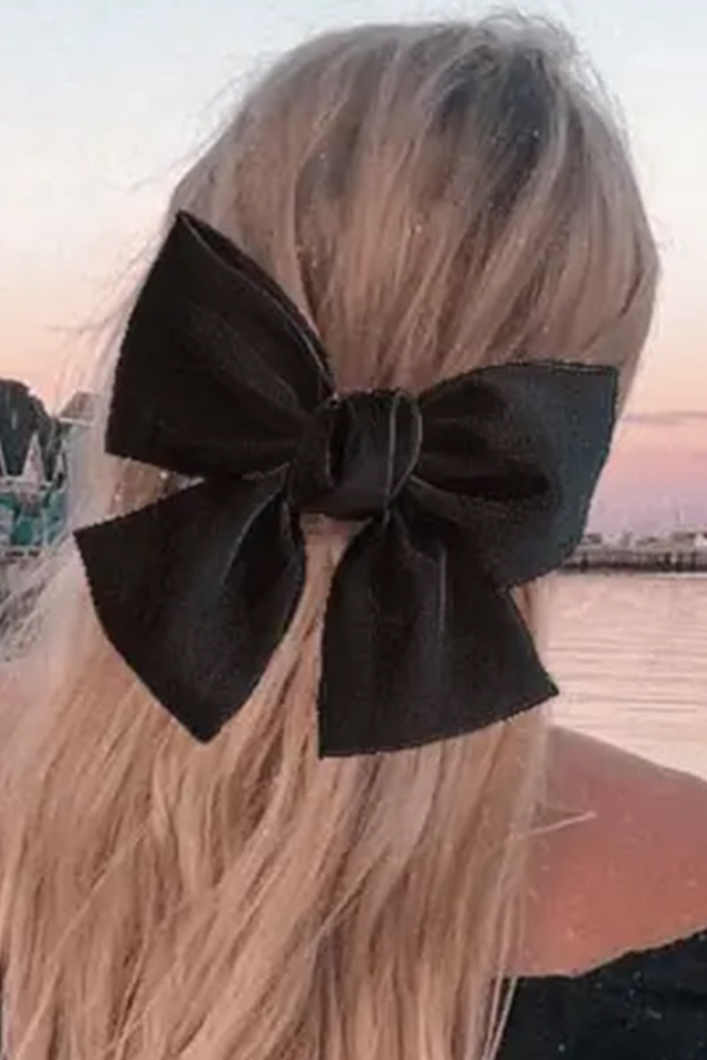 Black Oversized Slik Bow Hair Clip