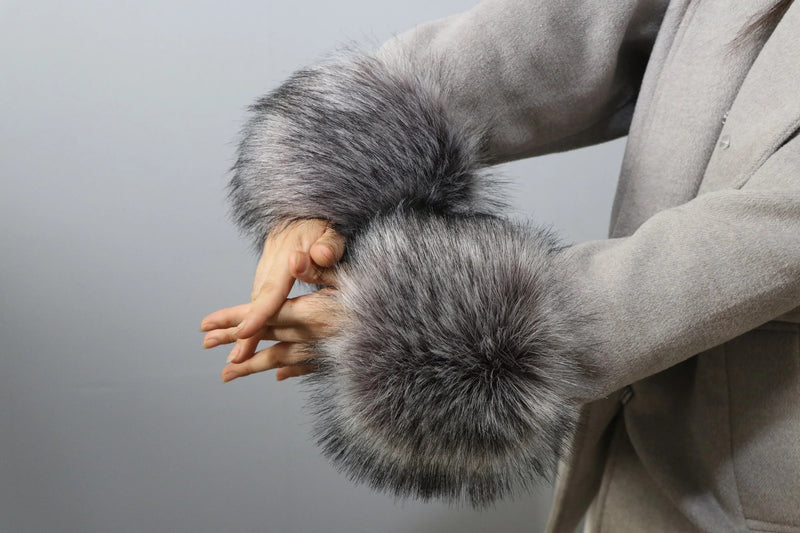 Imitation Raccoon Fox Hair Fluffy Hand Rings Fluffy Wrist Guards Women's Cuffs Imitation Rabbit Fur Bracelets Cuffs Wrist Covers