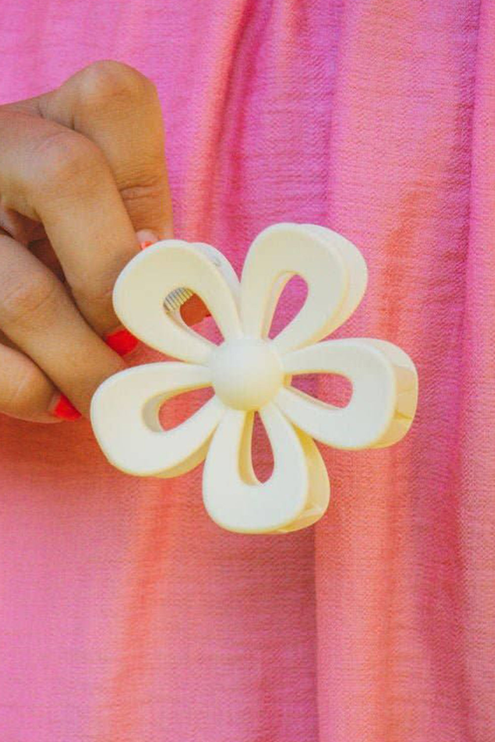 Beautifully Flower Shape Resin Hair Clip