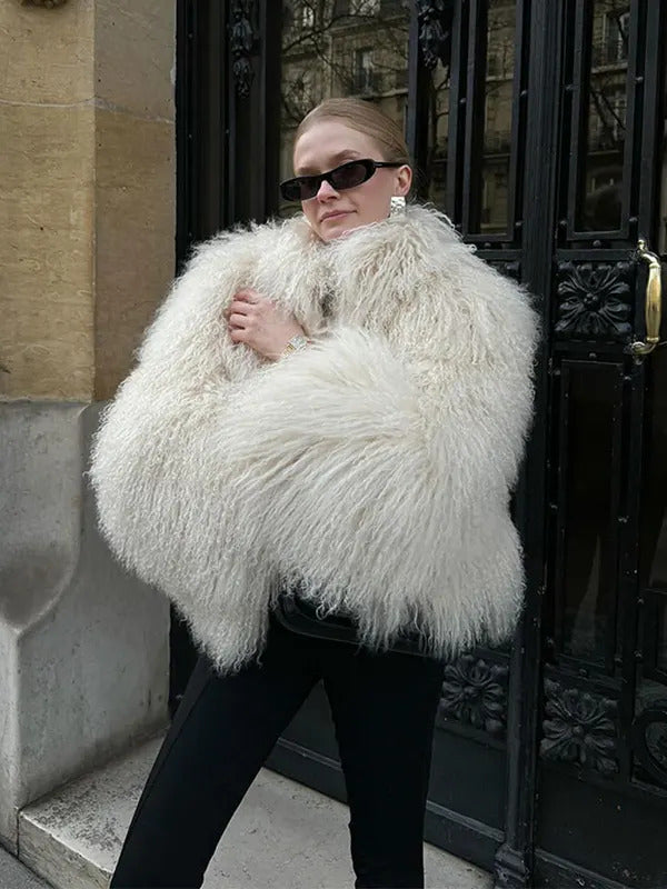 Elegant White Women's Thicken Cropped Faux Fur Coat Casual Long Sleeve Short Loose Fur Jacket Winter Lady Chic Street Outerwears