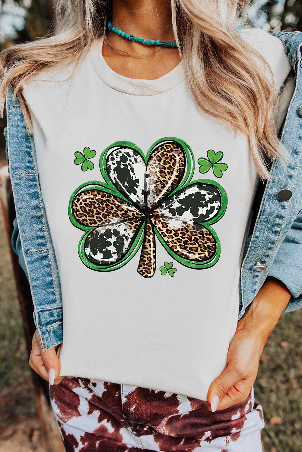 White Animal Clover Graphic T-shirt